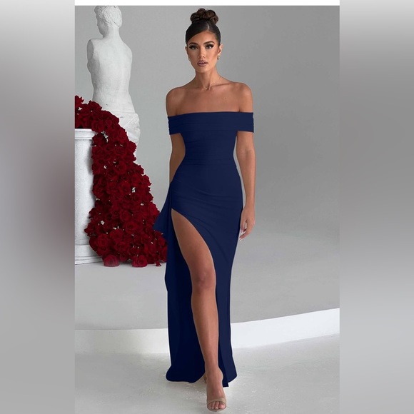 Women's High Split Ruched Long Formal Evening Dress - Picture 2 of 3